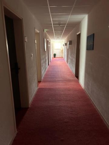 FLEURANCE (32) - Hotel-Restaurant murs et fonds avec logement de fonction
