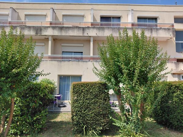 FLEURANCE (32) - Hotel-Restaurant murs et fonds avec logement de fonction