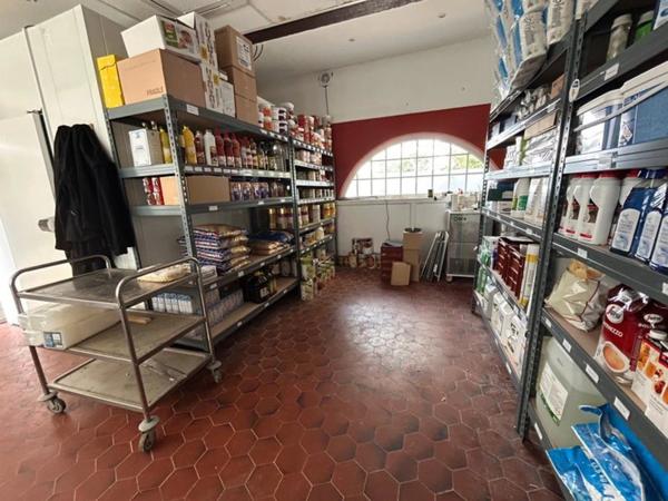FLEURANCE (32) - Hotel-Restaurant murs et fonds avec logement de fonction