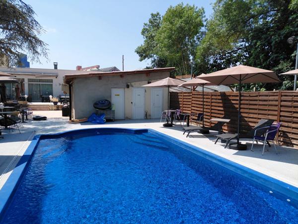 FLEURANCE (32) - Hotel-Restaurant murs et fonds avec logement de fonction