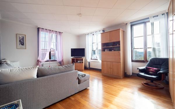 Appartement à vendre    2 pièces • 63 m2 Lyon 7