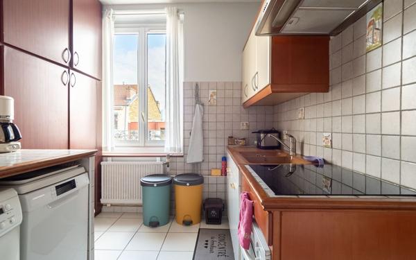 Appartement à vendre    2 pièces • 63 m2 Lyon 7