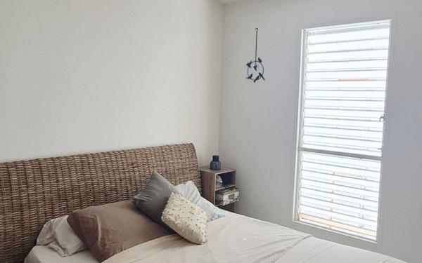 Appartement à louer    4 pièces •  Sainte-Rose