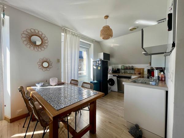 Appartement  Duplex  3 chambres  terrasse et garage