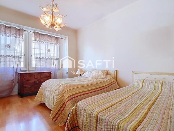 Maison de ville T4 de 135 m² Patio et terrasse