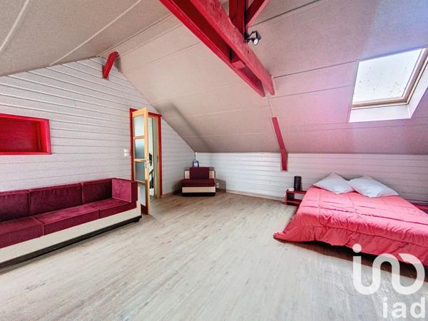 Maison 6 pièces de 274 m² à Cherrueix (35120)