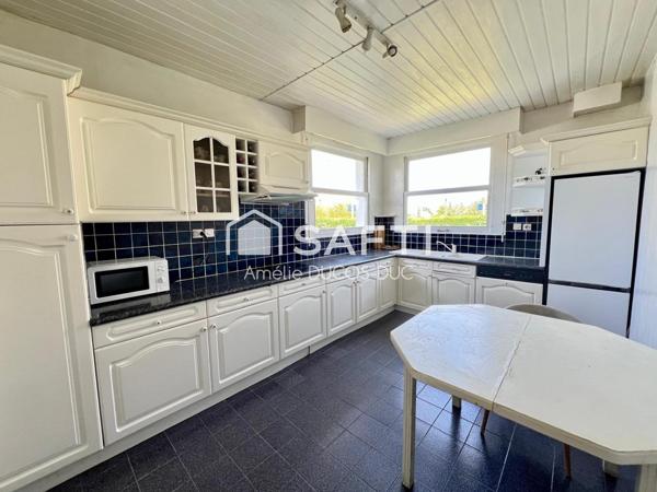 Maison 3 chambres, 1 bureau, 2 salle d'eau, 2 WC, belle parcelle, terrain piscinable