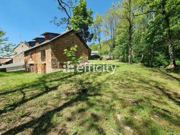Maison
         5 pièces
        - 139 m² Exclusivité 161 000 € *