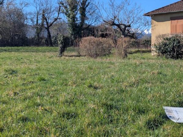 Terrain à vendre |  Saint-Girons |  980 m²