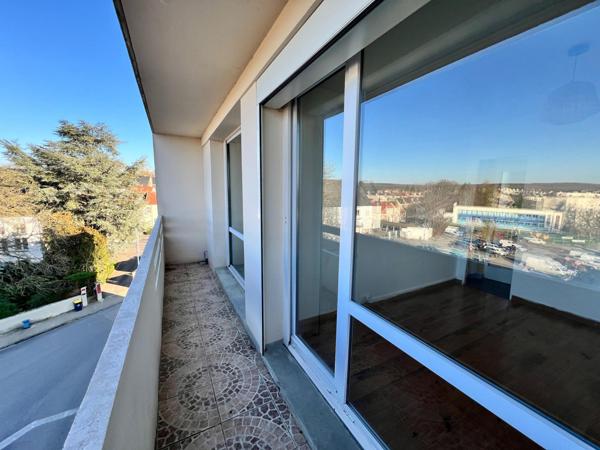 Appartement rénové F3 de 56 m²