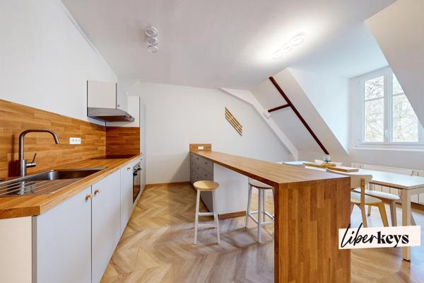 Duplex rénové Tours centre