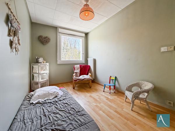 Maison 6 pièces - 106 m2 - 5 chambres, jardin arboré 230 m2, terrasse - Brétigny-sur-Orge 91220