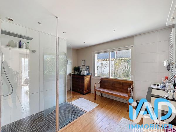 Maison à vendre 7 pièces 224 m² Coulonges-sur-l'Autize