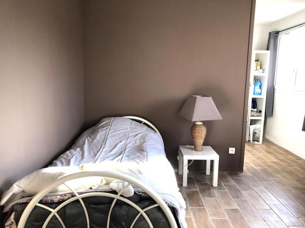 Maison à vendre 9 pièces CHATEAU LANDON (77)