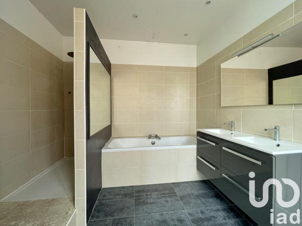 Maison à vendre 6 pièces 150 m² Compiègne