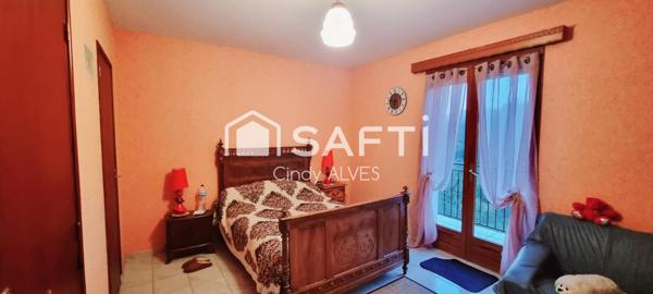 Belle propriété avec un vaste terrain arboré