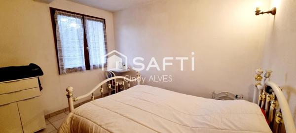 Belle propriété avec un vaste terrain arboré