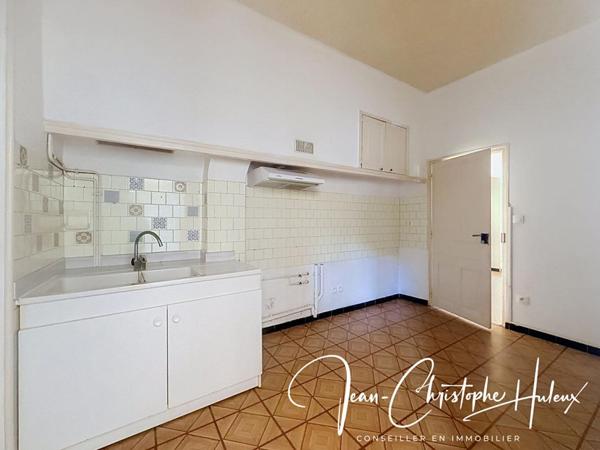 Appartement Nimes 2 pièce(s) 58 m2