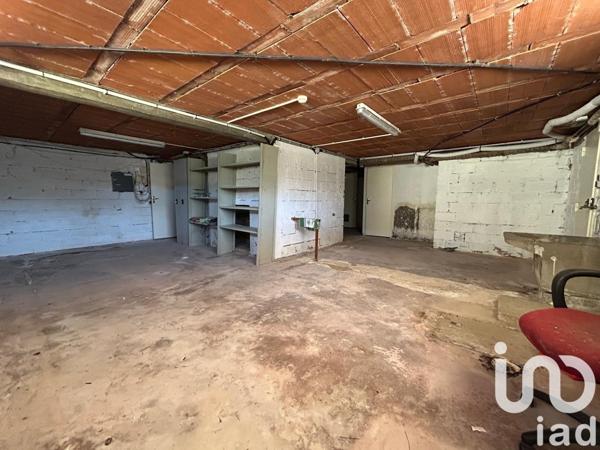 Maison 5 pièces de 192 m² à Durban-Corbières (11360)