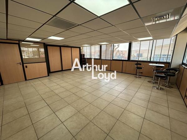 Location de bureaux de 45 m² - Puget sur Argens