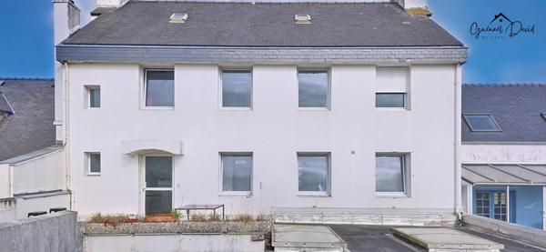 Ensemble immobilier rénové avec fort potentiel d’autofinancement et locatif