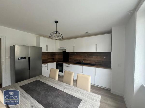 Appartement à louer 2 pièces 55.92m² Brest (29200)