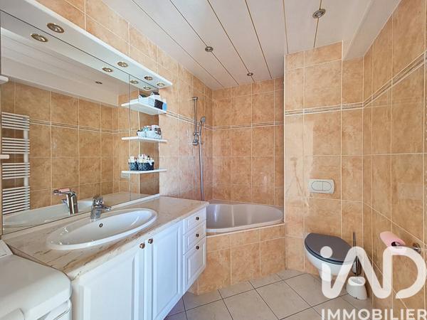 Appartement à vendre 2 pièces 51 m² Montigny-le-Bretonneux