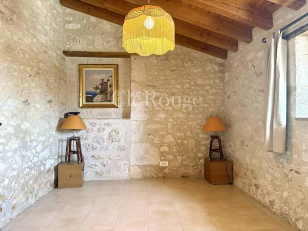 A proximité d'Eymet - Propriété de charme avec maison d'amis, grand garage, piscine et vue panoramique