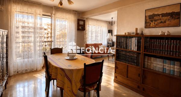 À vendre Appartement 3 pièces 76 m² - Marseille 13004