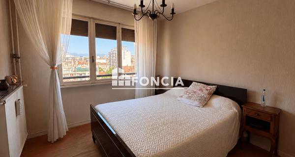 À vendre Appartement 3 pièces 76 m² - Marseille 13004