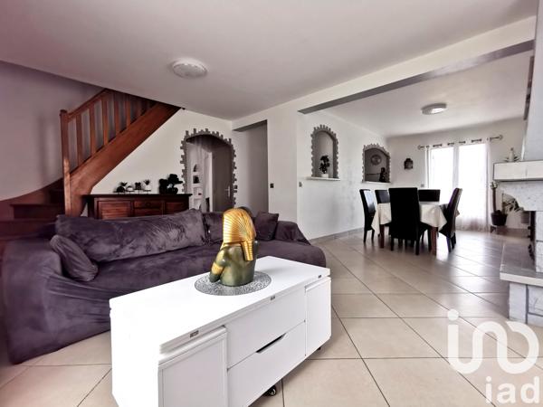 Maison à vendre 6 pièces 110 m² Quincy-Voisins