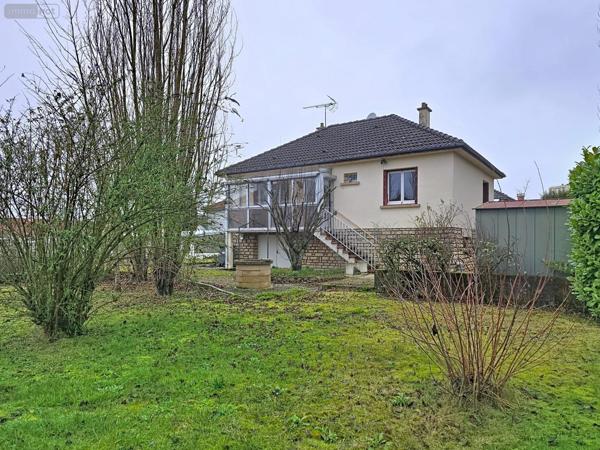 Maison individuelle à vendre à Chaumont en Haute-Marne (52000), ref : VM1159-52001