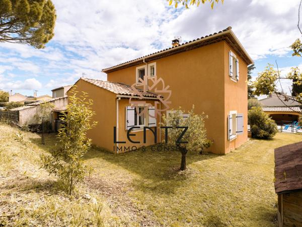 Villa de 151m² avec piscine sur terrain de 707m²