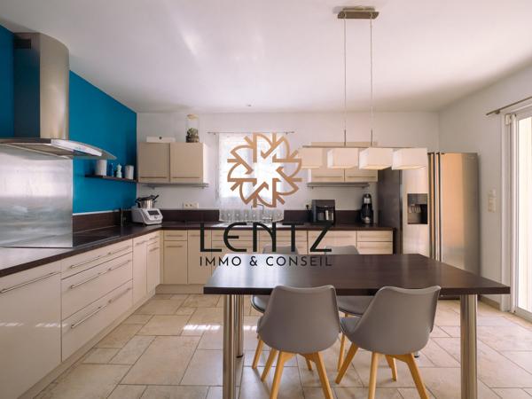 Villa de 151m² avec piscine sur terrain de 707m²