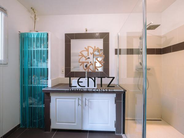 Villa de 151m² avec piscine sur terrain de 707m²