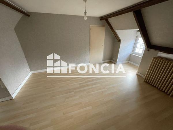 Location Maison 3 pièces 61.4 m² - 51 BIS RUE HENRI VENIARD Flers 61100