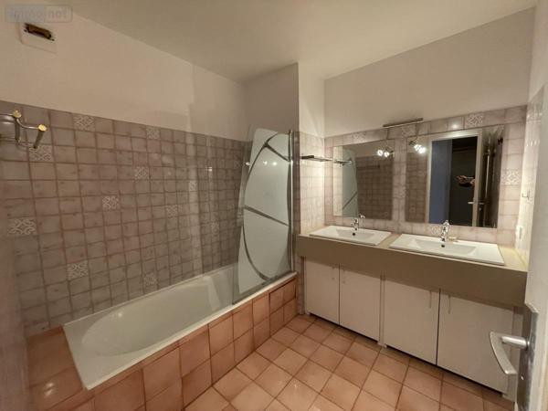 Appartement à vendre à Reims dans la Marne (51100), ref : 51046-2587   
Centre et Grand Centre