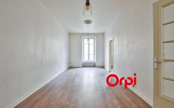 Appartement à vendre    3 pièces • 71 m2 Oullins