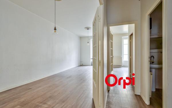 Appartement à vendre    3 pièces • 71 m2 Oullins