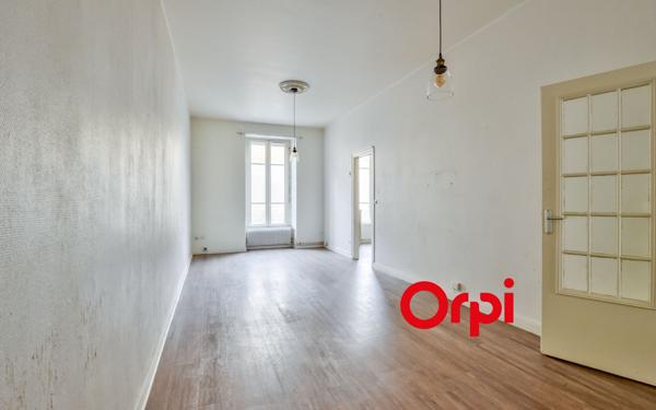 Appartement à vendre    3 pièces • 71 m2 Oullins