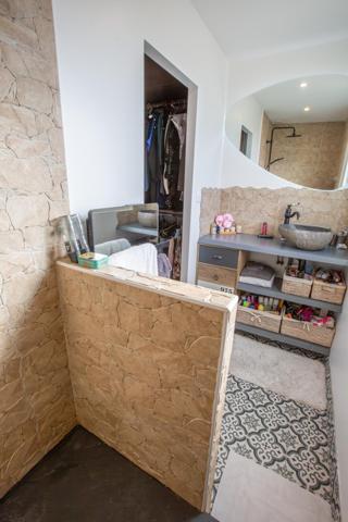 SUPERBE MAISON FAMILIALE - 2 SUITES -VERANDA- ESPACE EXTERIEUR DETENTE