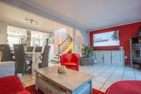 SUPERBE MAISON FAMILIALE - 2 SUITES -VERANDA- ESPACE EXTERIEUR DETENTE