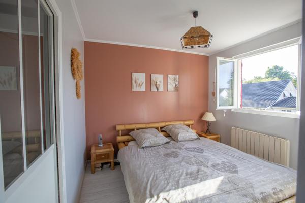 SUPERBE MAISON FAMILIALE - 2 SUITES -VERANDA- ESPACE EXTERIEUR DETENTE