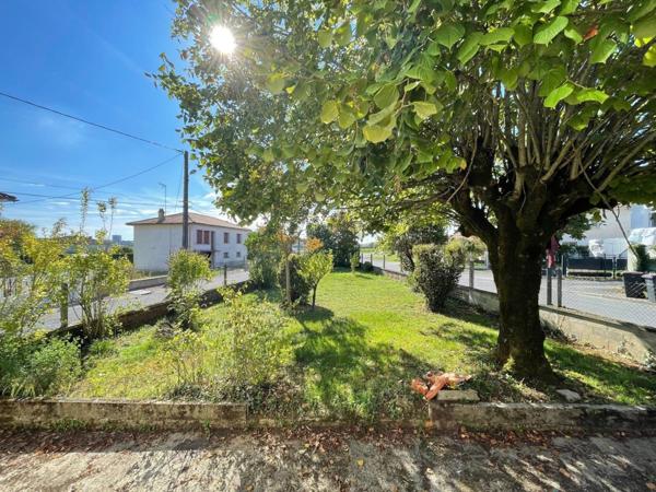 Maison 4 chambres – La Couronne – Proche commodités et bus