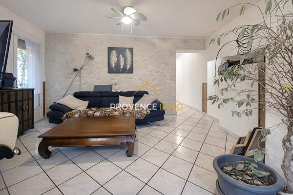 Marseille (13015) Rez-de-villa 90 m² avec jardin, terrasse, barbecue et parking – Marseille 15e