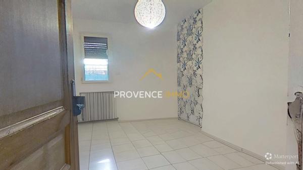 Marseille (13015) Rez-de-villa 90 m² avec jardin, terrasse, barbecue et parking – Marseille 15e