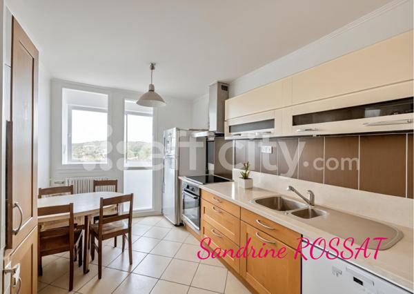 Appartement 5 pièces - 105 m² Exclusivité efficity