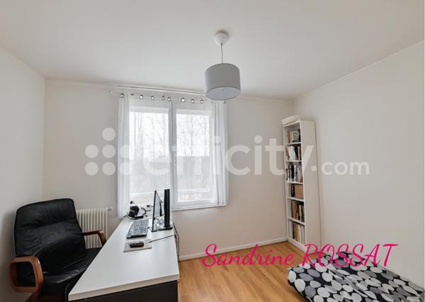 Appartement 5 pièces - 105 m² Exclusivité efficity