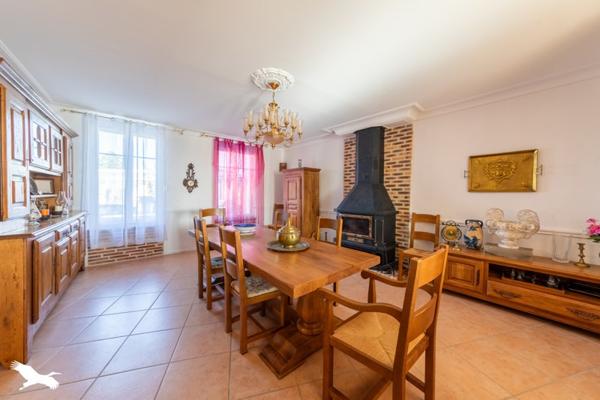 Maison à vendre |  Lamagistère |  8 pièces | 240 m²
