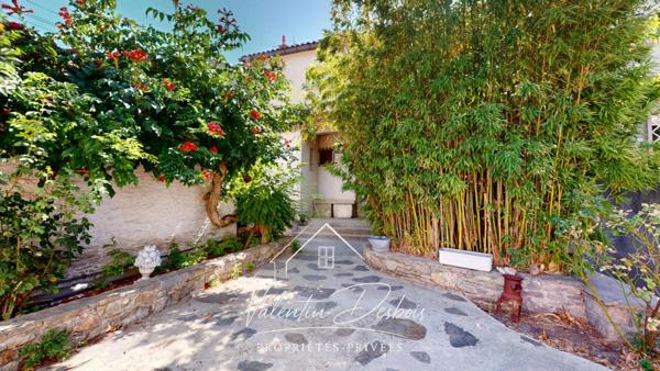 CARCASSONNE - MAISON VUE CITEE - 3CH - APPARTEMENT T2 - JARDIN